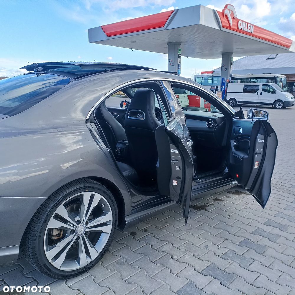 Mercedes-Benz CLA 250 7G-DCT UrbanStyle Edition - 6
