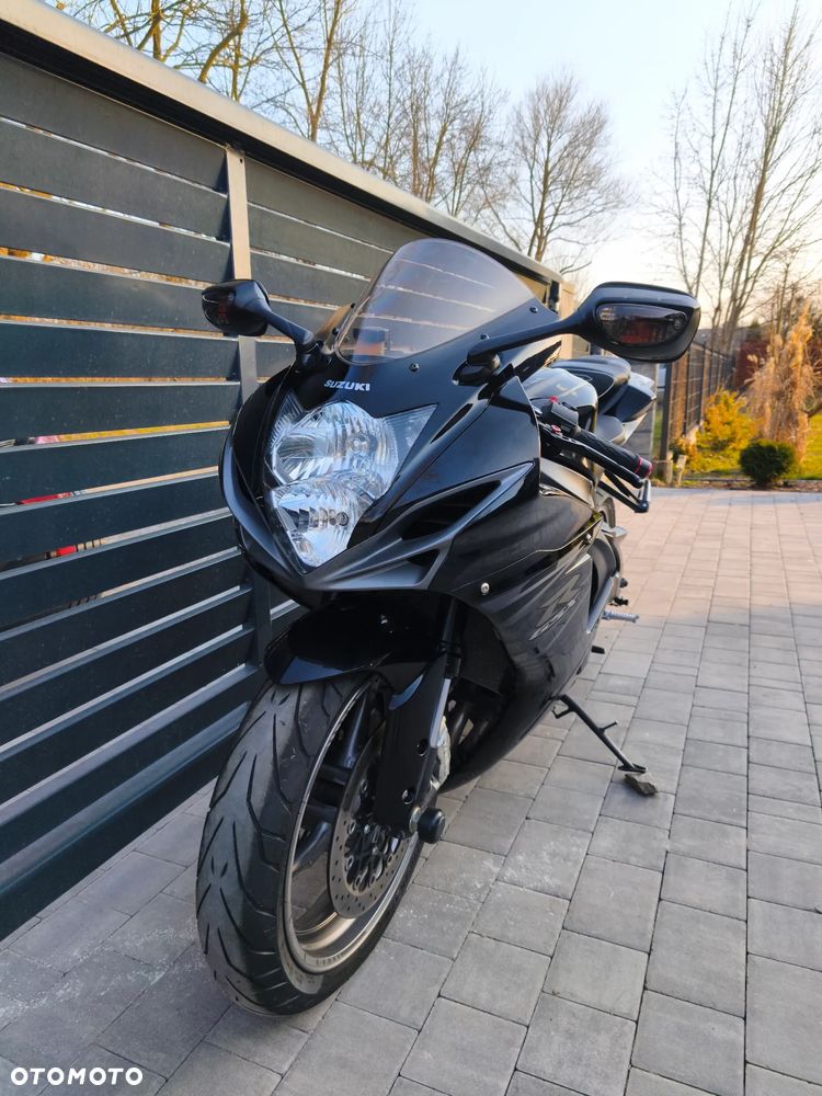 Suzuki GSX-R - 9