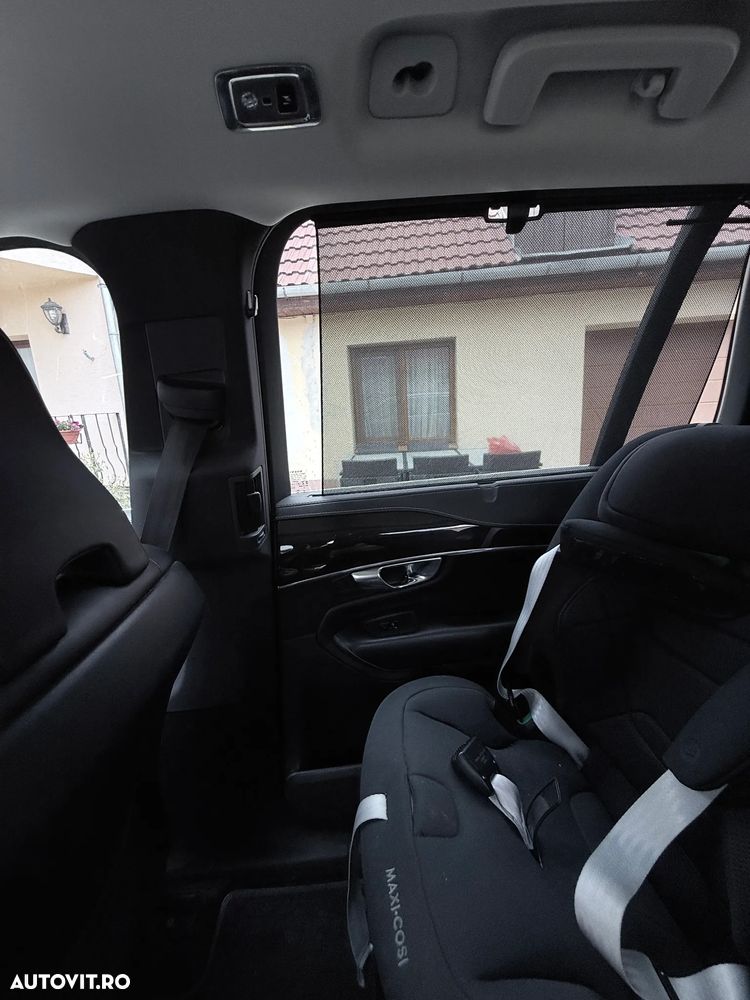 Volvo XC 90 - 20