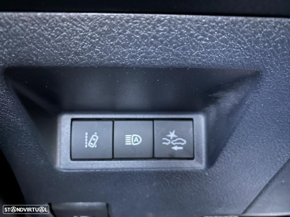 Toyota Yaris 1.0 VVT-i Comfort - 26