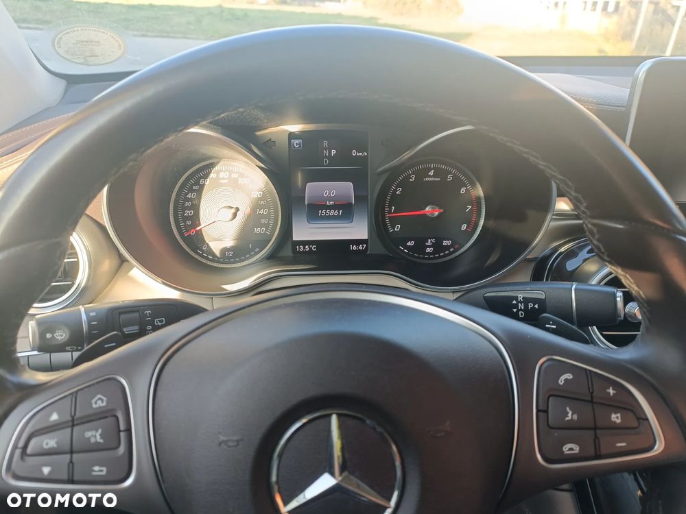 Mercedes-Benz GLC 300 4Matic 9G-TRONIC AMG Line - 6