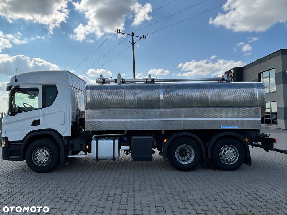 Scania P 410 6x2 ostatnia oś skrętna i podnoszona cysterna do odbioru mleka zabudowa MAGYAR - 12