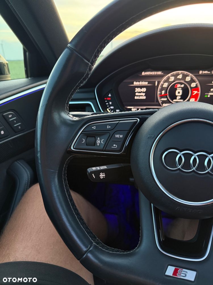 Audi S4 Limousine - 31