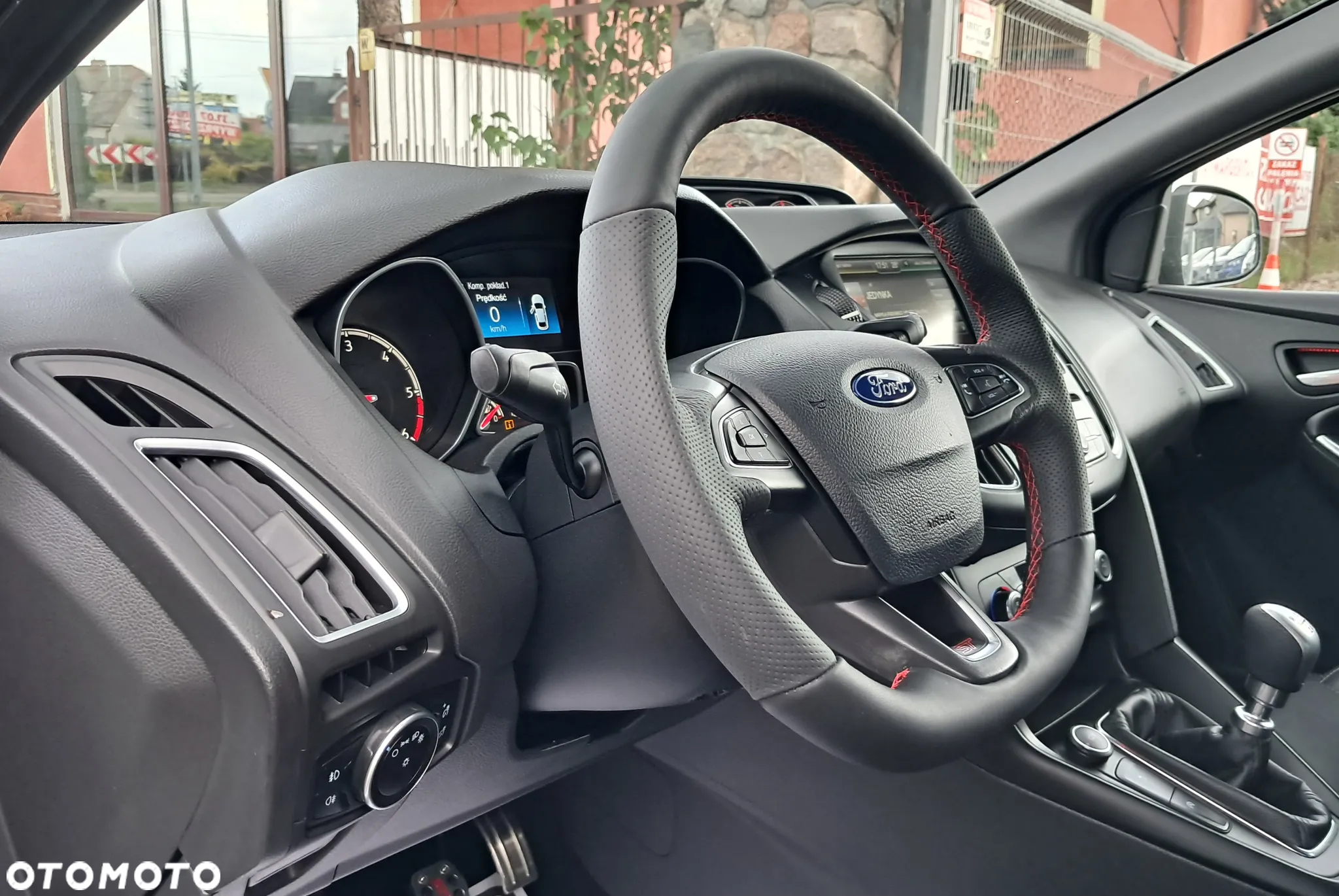 Ford Focus 2.0 TDCi ST - 29
