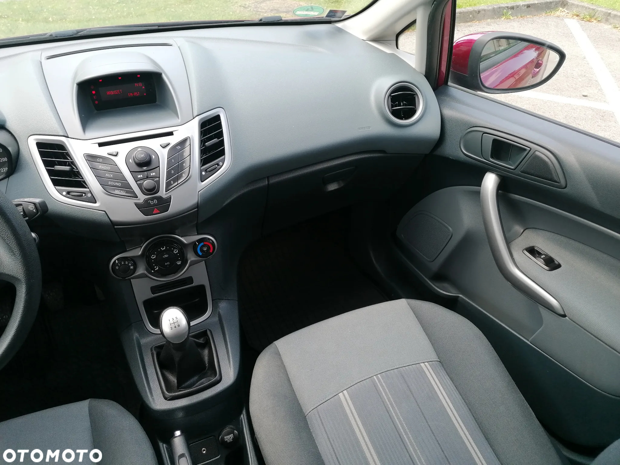 Ford Fiesta 1.25 Trend - 13