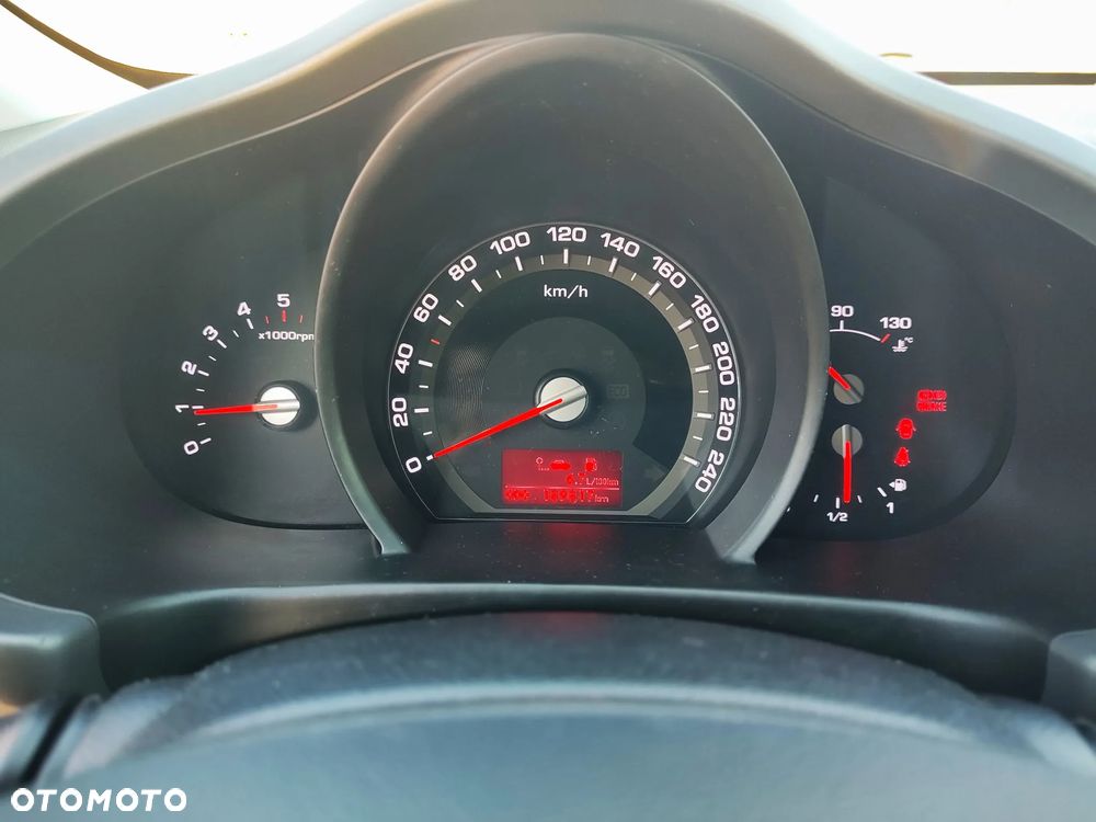 Kia Sportage 1.7 CRDI L 2WD - 19