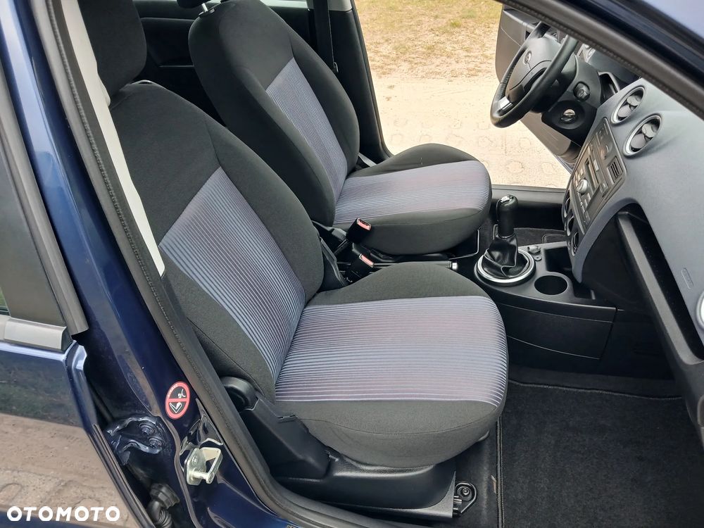 Ford Fusion - 23
