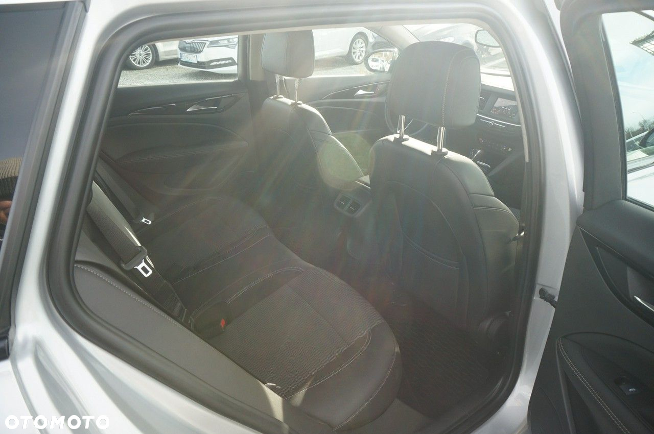 Opel Insignia 2.0 CDTI Elegance S&S - 31