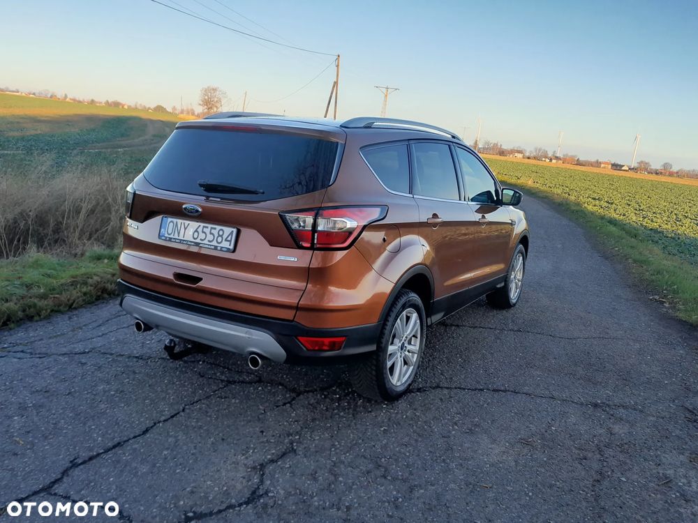 Ford Kuga - 4