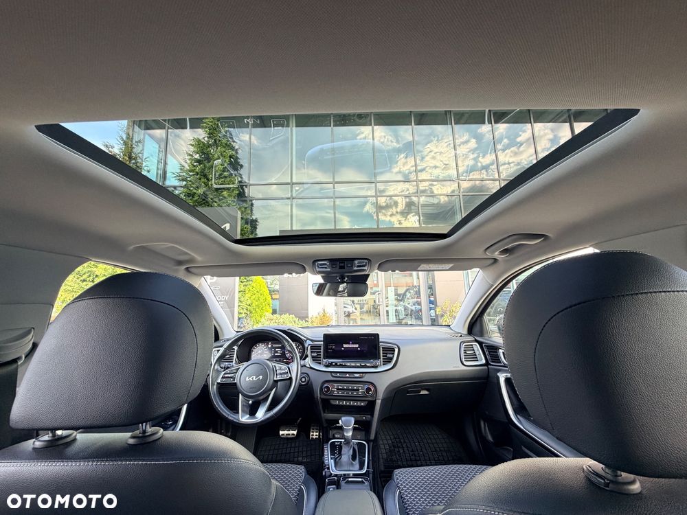 Kia XCeed 1.5 T-GDI L Business Line DCT - 13