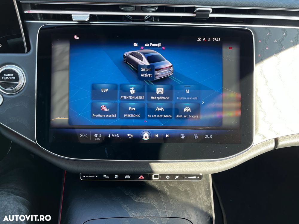 Mercedes-Benz E 400 4MATIC PHEV - 27