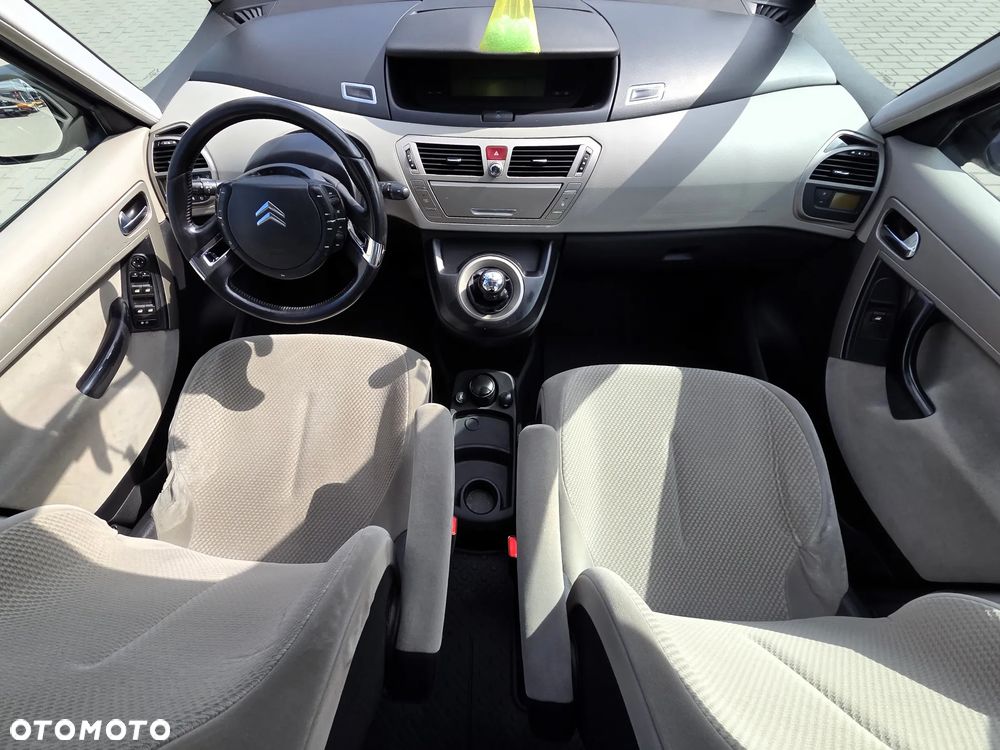 Citroën C4 Picasso - 14