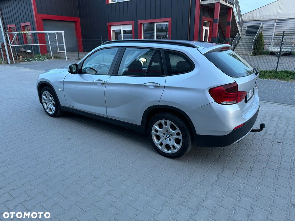 BMW X1 sDrive18d - 10