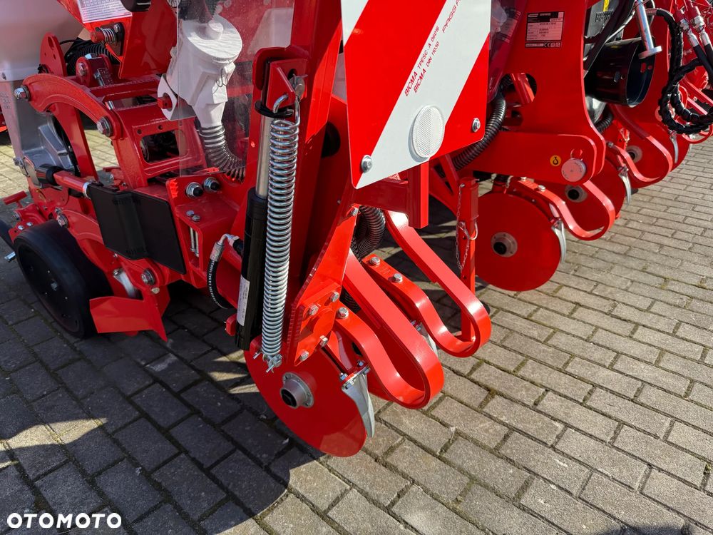 Maschio Gaspardo Siewnik punktowy MTER 300 6R ISOBUS Gaspardo - 6