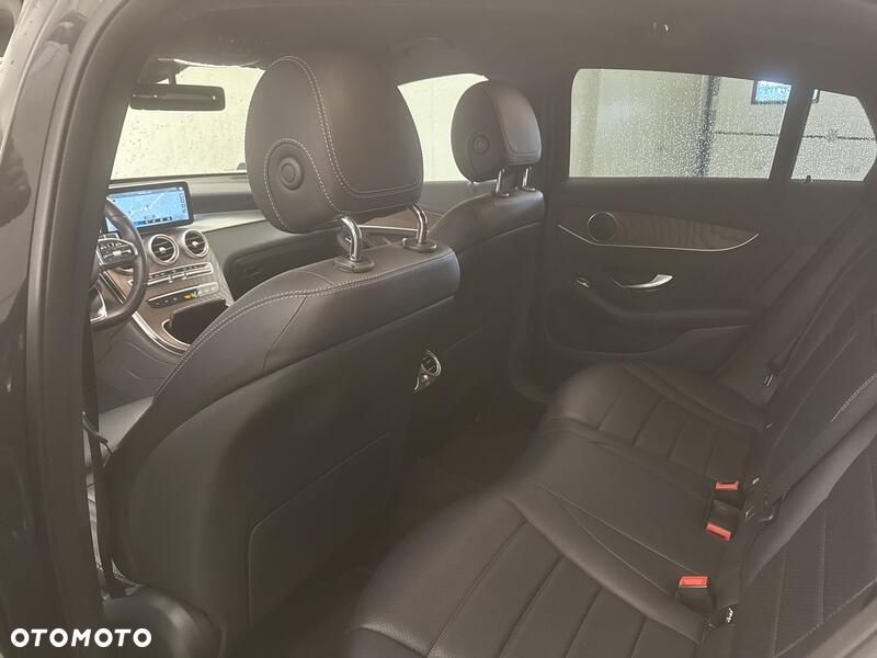 Mercedes-Benz GLC - 20
