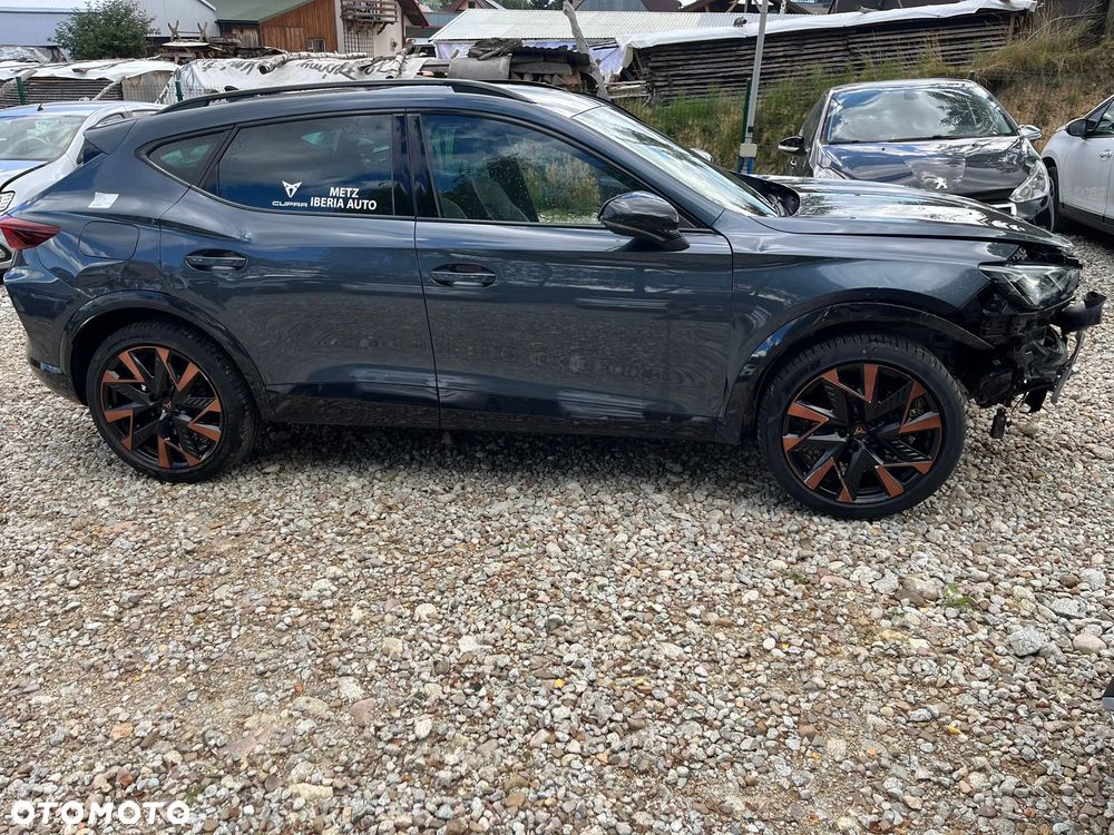 Cupra Formentor 1.5 e-Hybrid DSG - 3