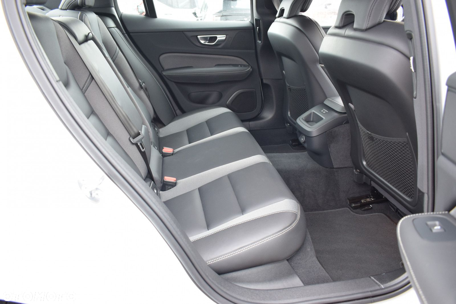 Volvo S60 - 17