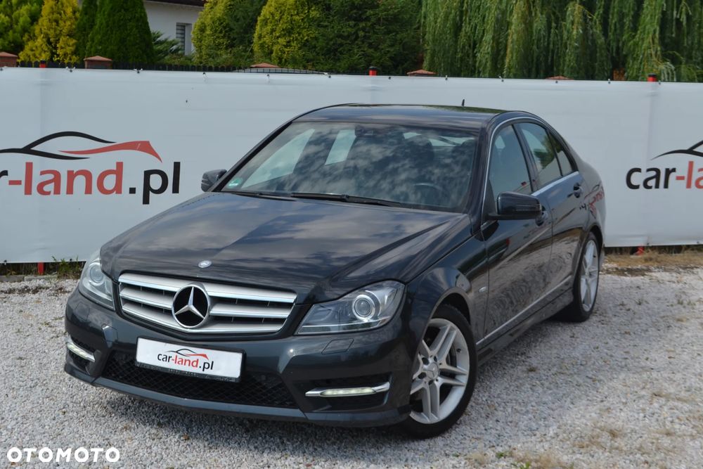 Mercedes-Benz Klasa C 180 CGI BlueEFFICIENCY SPORT EDITION - 4