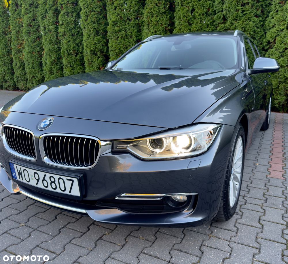 BMW Seria 3 318d Luxury Line - 20