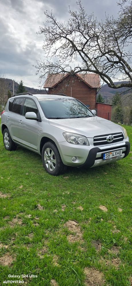 Toyota RAV4 2.0 Aut Executive City - 1