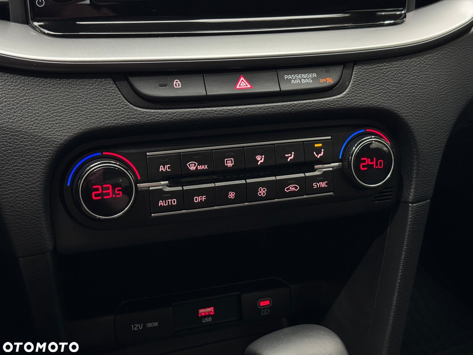 Kia Ceed 1.5 T-GDI M DCT - 30
