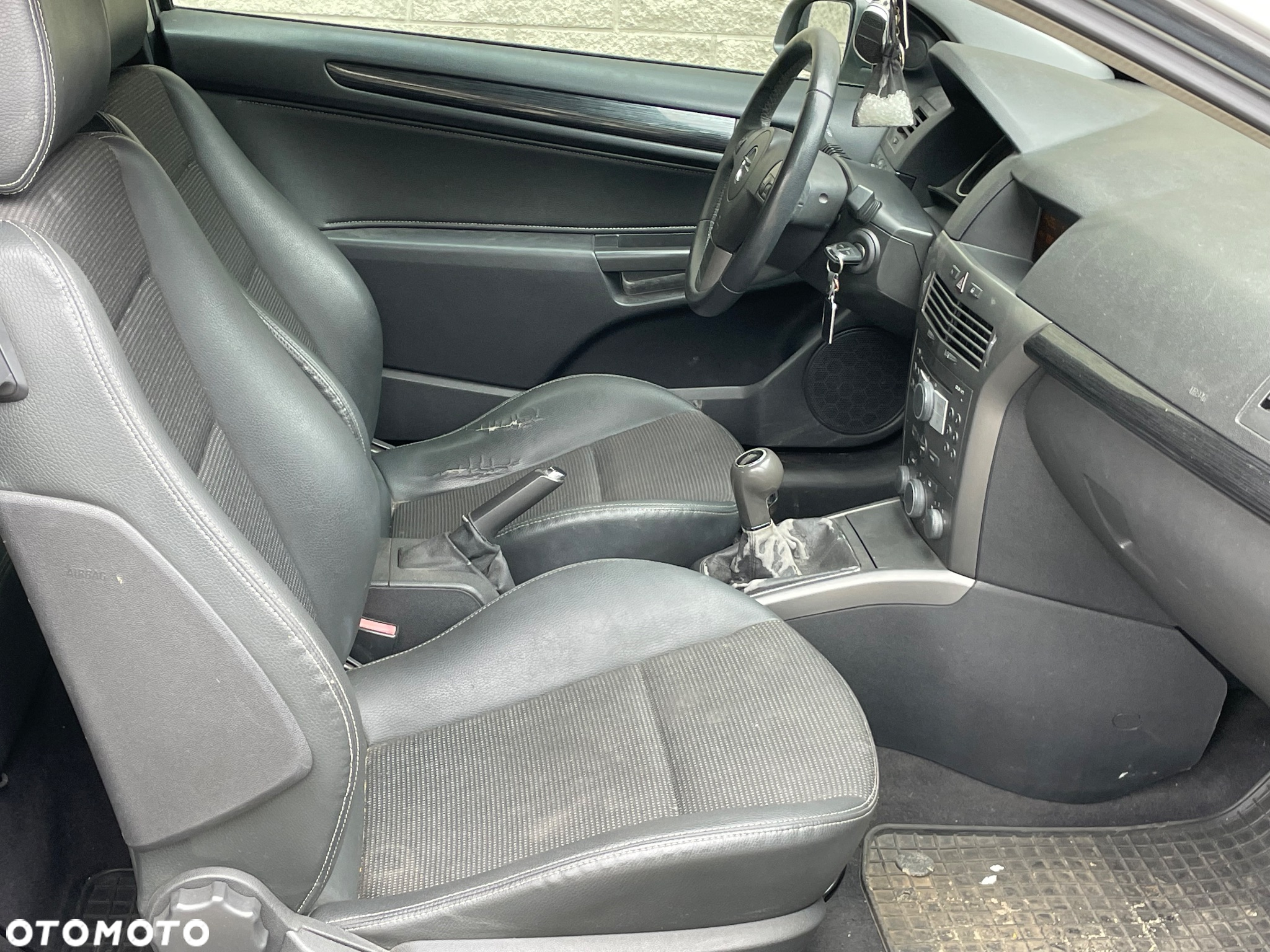 Opel Astra III GTC 1.9 CDTI Enjoy - 7