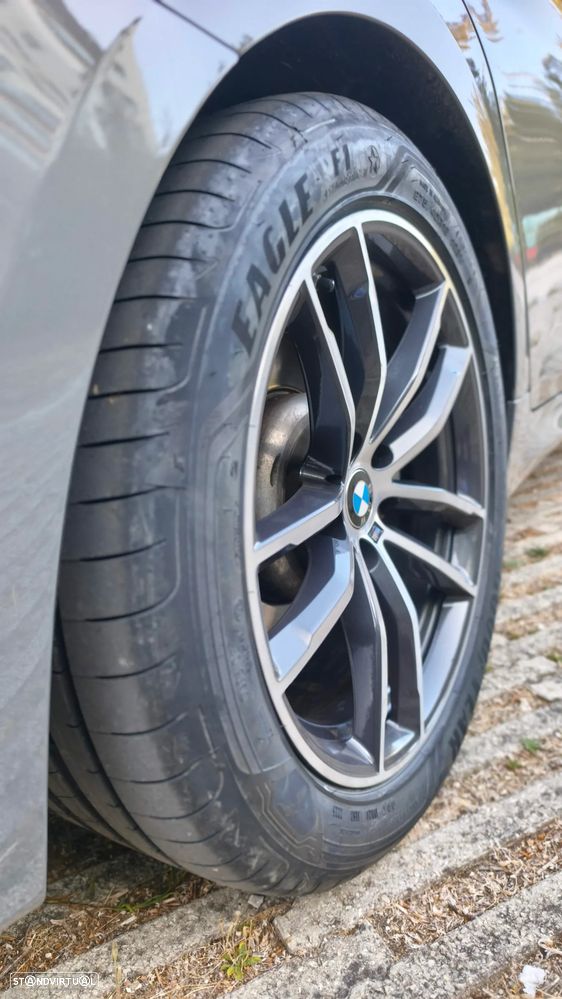 BMW 520 d Pack Desportivo M Auto - 20