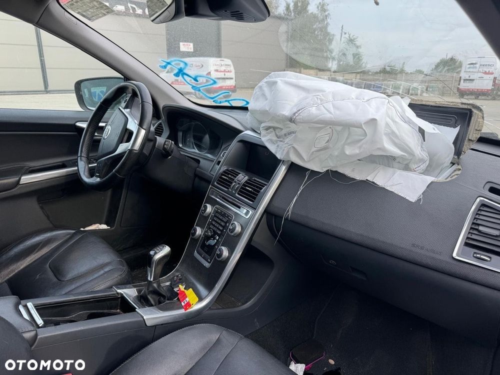 Volvo XC 60 - 5