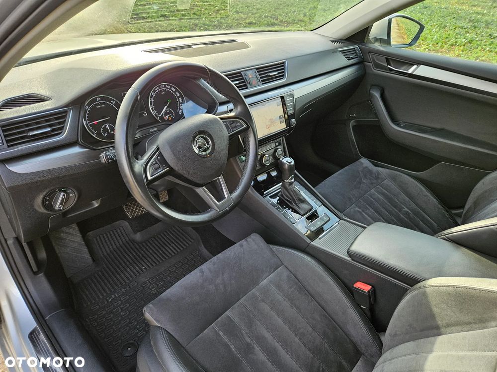 Skoda Superb 2.0 TDI 4x4 DSG Style - 15