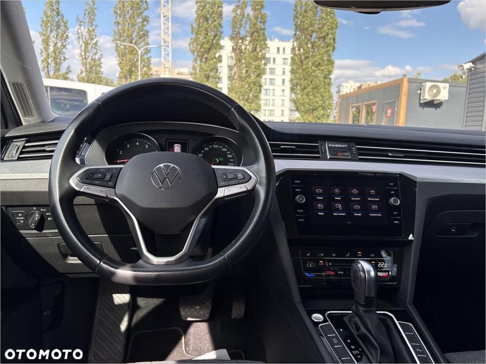 Volkswagen Passat Variant 1.5 TSI EVO Business DSG - 13