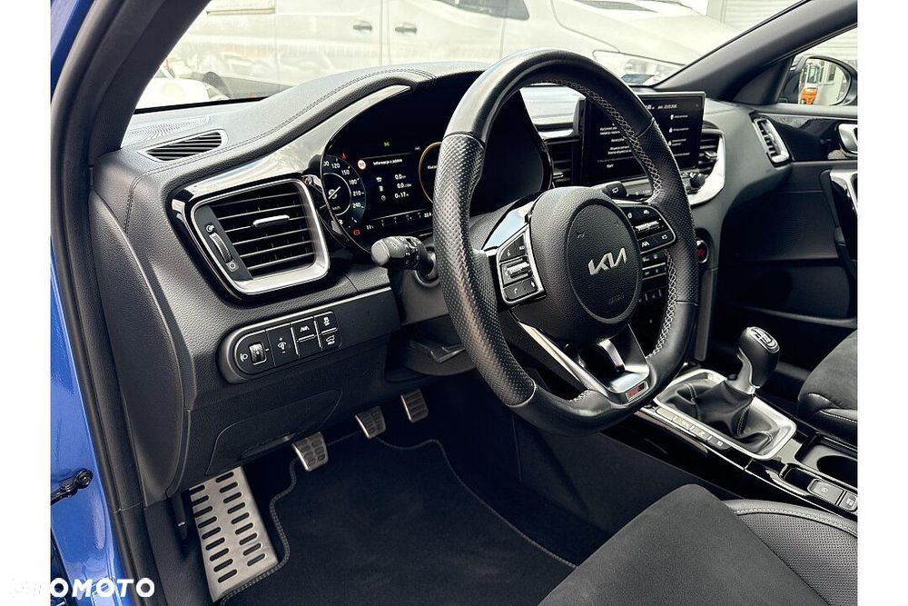 Kia ProCeed 1.5 T-GDI GT Line - 7