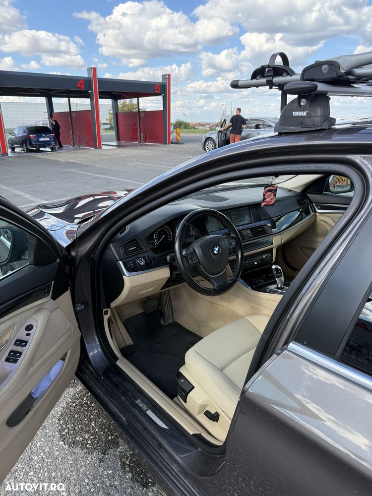 BMW Seria 5 520d Aut. - 15