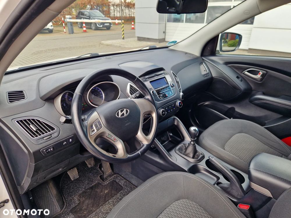 Hyundai ix35 - 12