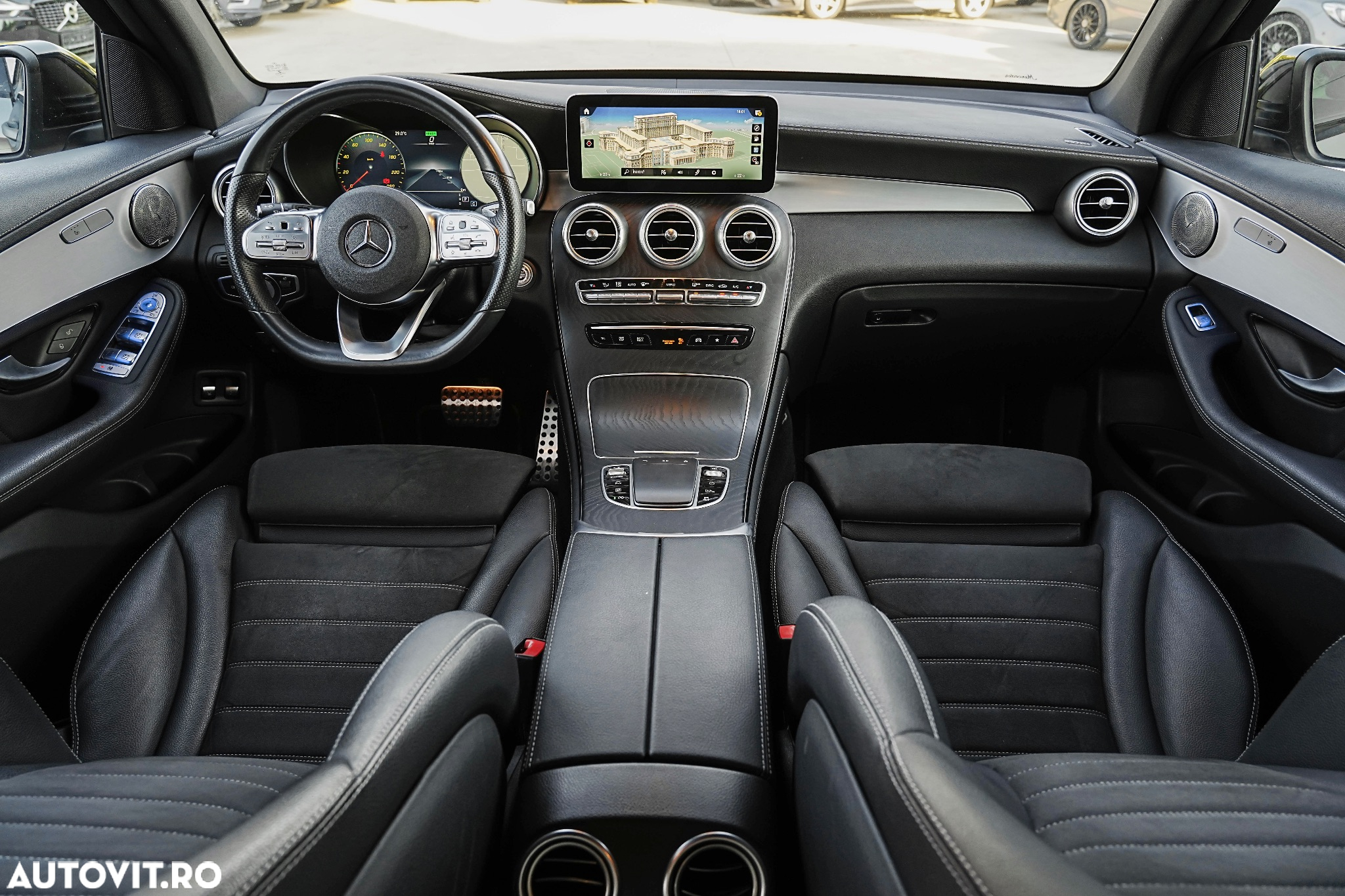 Mercedes-Benz GLC 200 4Matic 9G-TRONIC AMG Line - 6