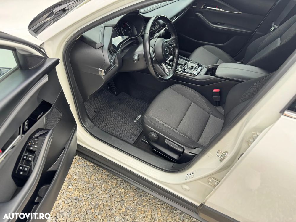 Mazda CX-30 e-SKYACTIV X186 AT MHEV GT+ - 12