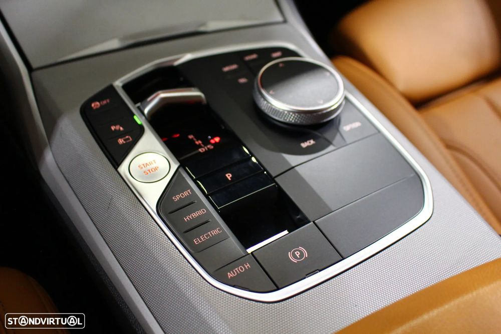 BMW 320 e Line Sport Auto - 37