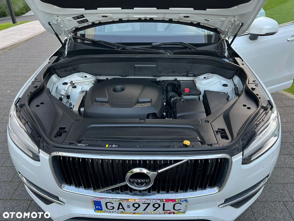 Volvo XC 90 - 21