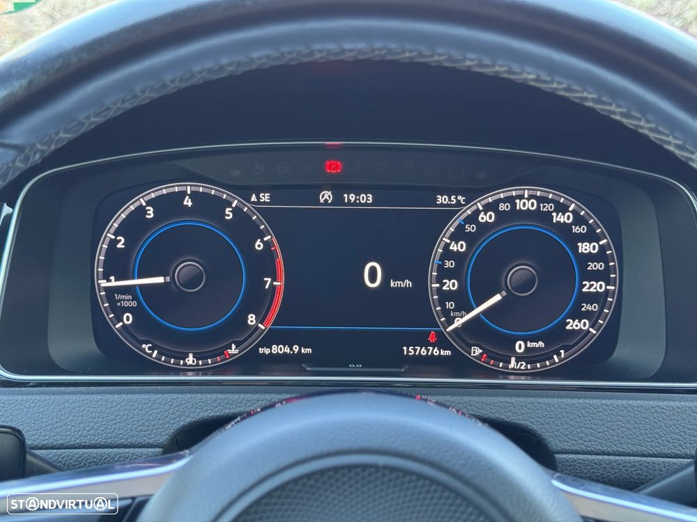 VW Golf 1.5 TSI R-Line - 11
