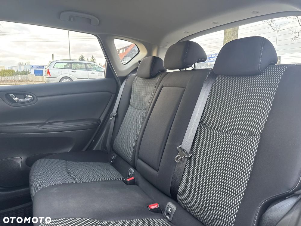 Nissan Pulsar 1.2 DIG-T Acenta EU6 - 17