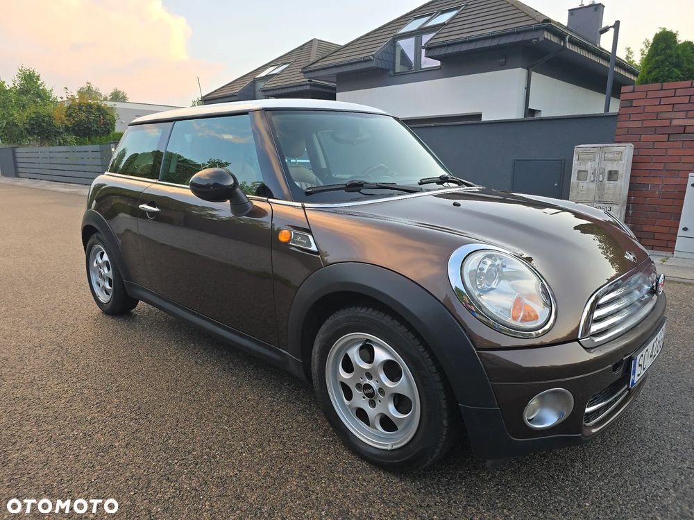 MINI Cooper D 50 Mayfair - 1