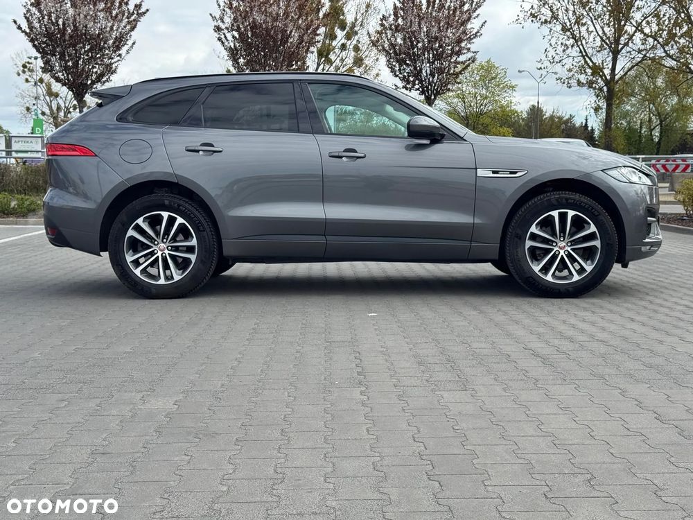 Jaguar F-Pace 20d AWD R-Sport - 11