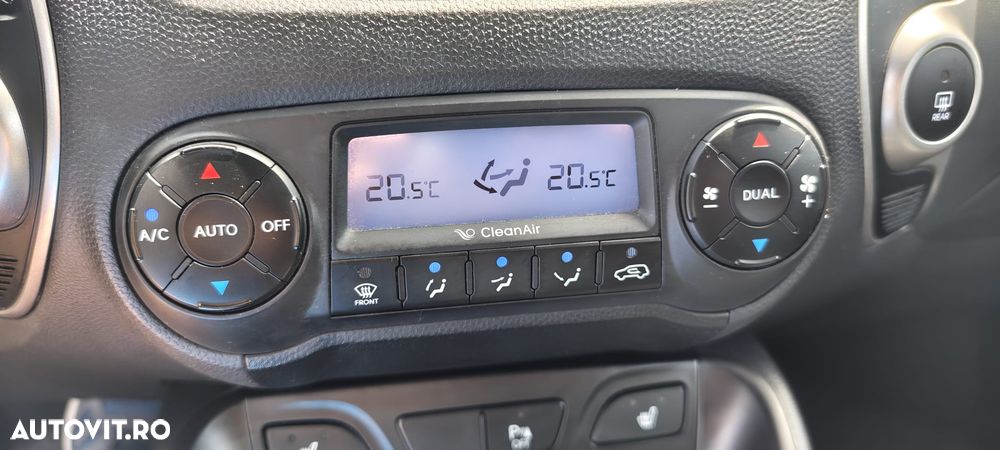 Hyundai ix35 - 10