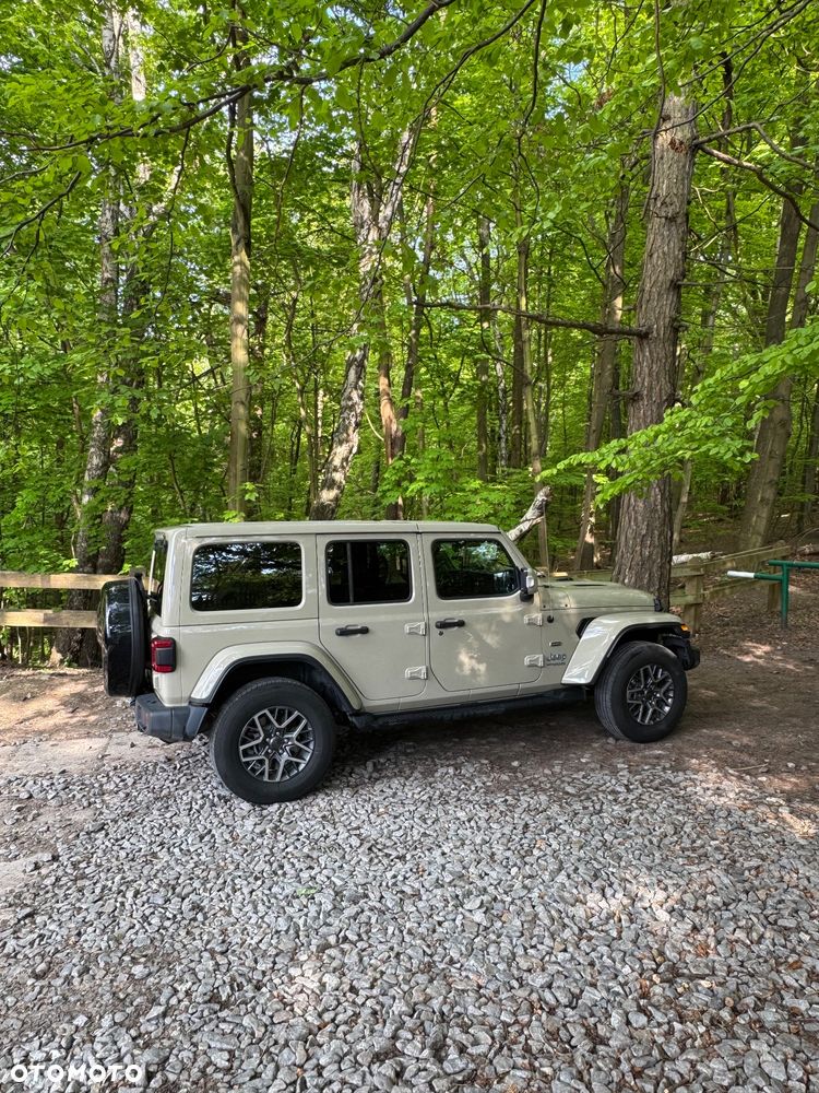 Jeep Wrangler Unlimited GME 2.0 Turbo Sahara - 6
