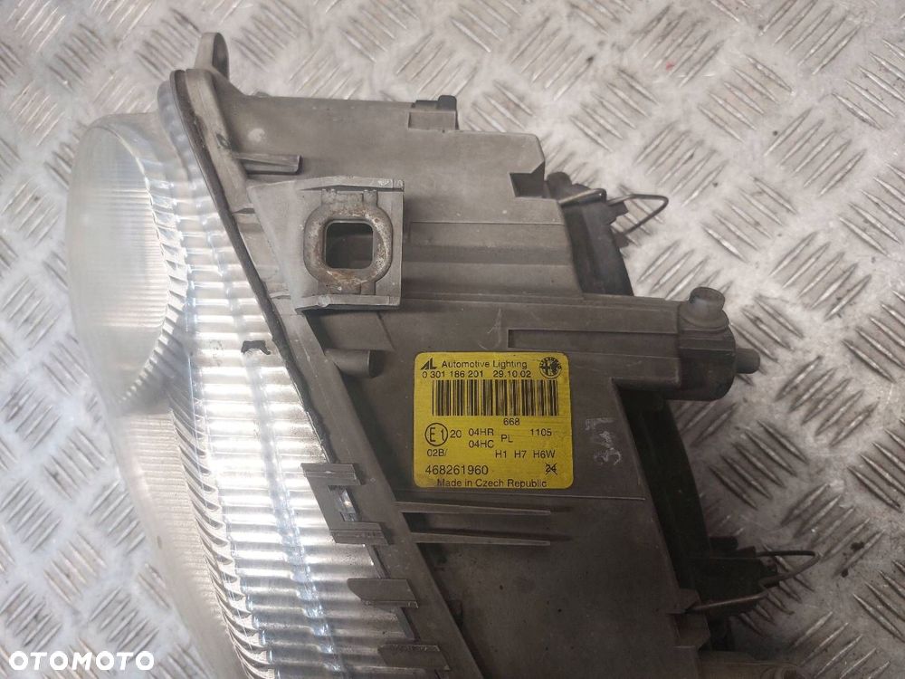 LAMPA LEWY PRZÓD ALFA ROMEO 147 I 0301186201 - 2