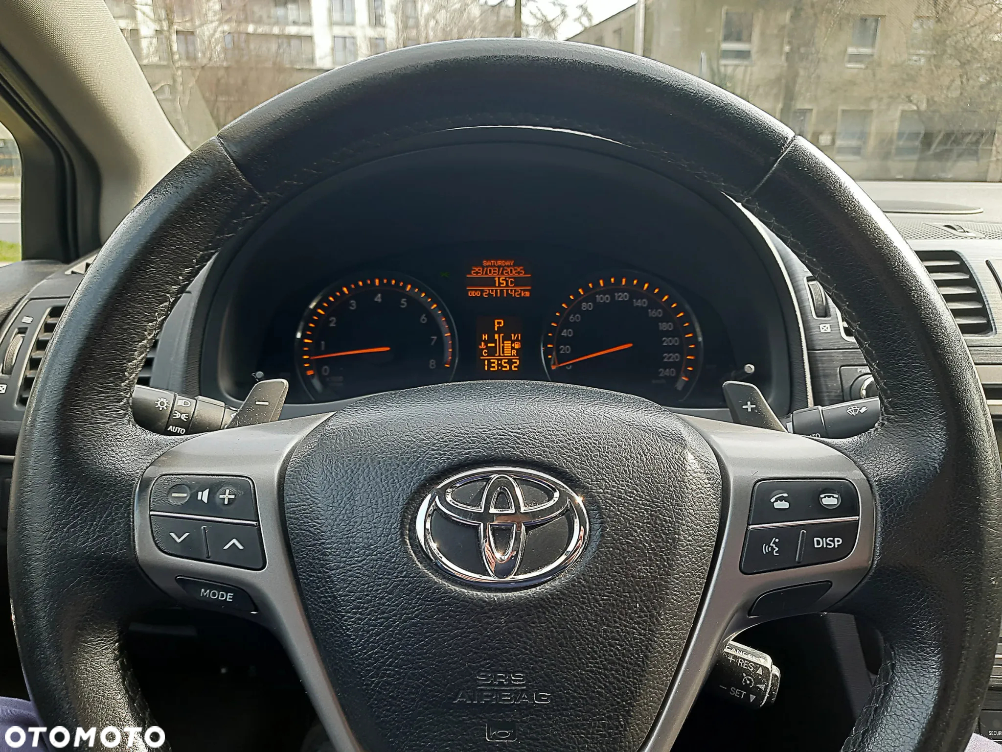 Toyota Avensis - 14