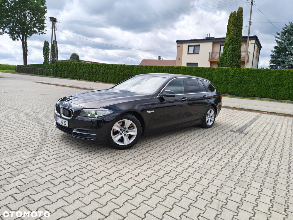 BMW Seria 5 520d xDrive - 6