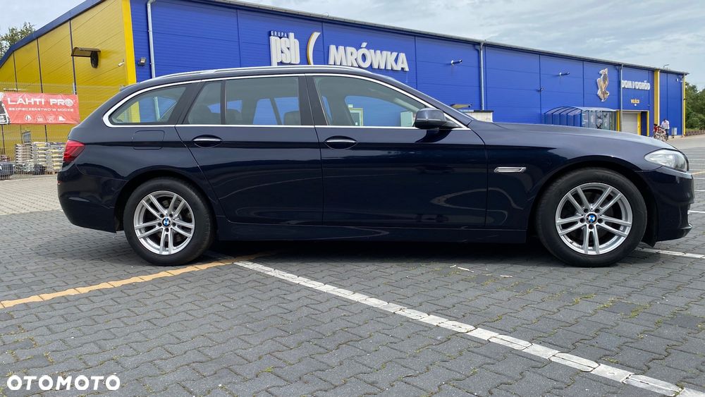 BMW Seria 5 520d Luxury Line - 15