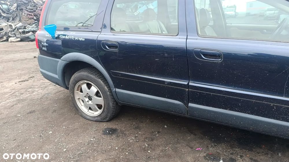 35514 Volvo XC70 I cross country 4x4 2.5 turbo 209 km na części lakier 417-26 - 10