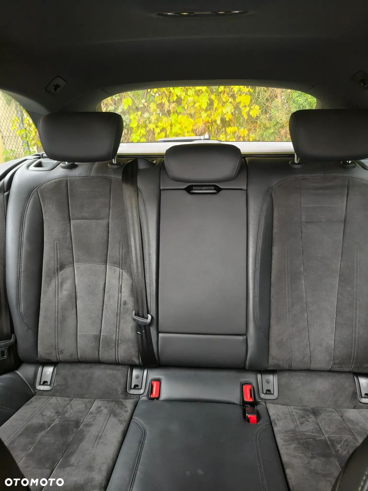 Audi A4 Avant 40 TDI S tronic advanced - 16