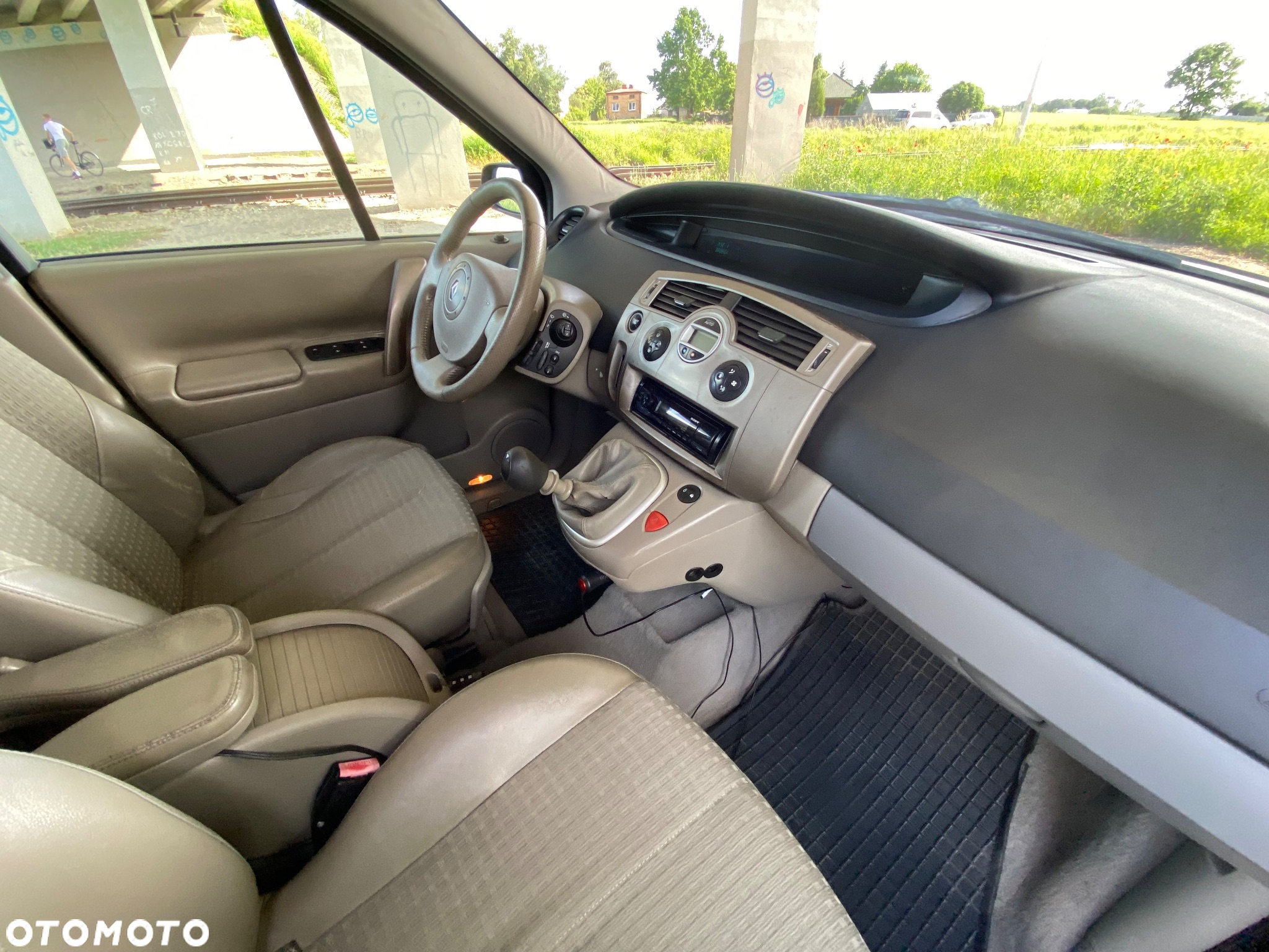 Renault Scenic - 12